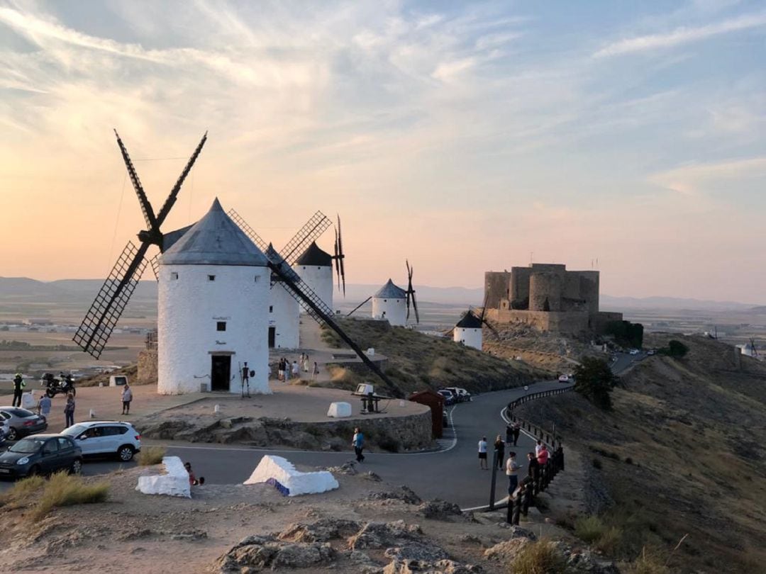 Castillo y molinos de Consuegra