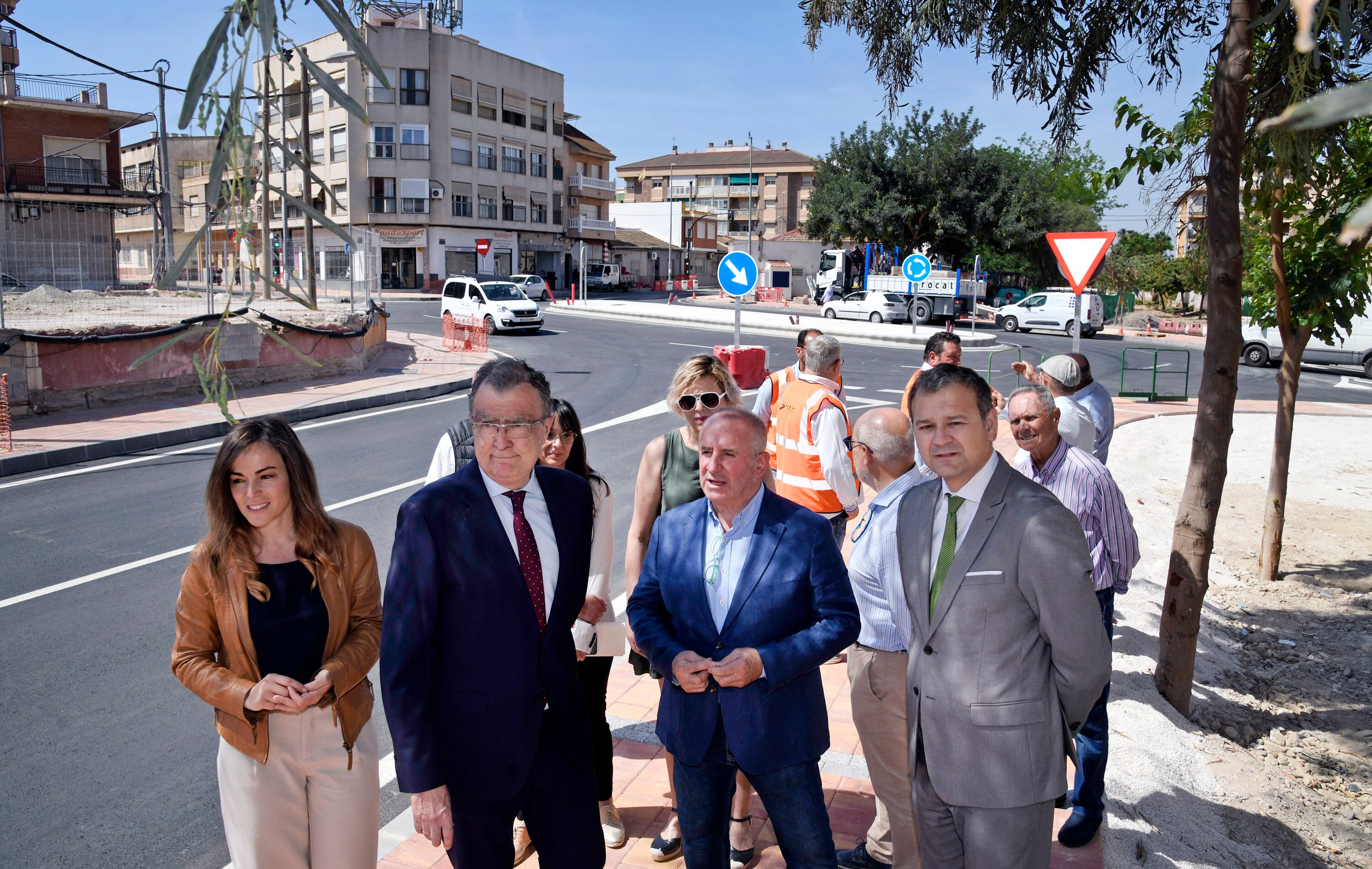 Ballesta durante una visita a Beniaján