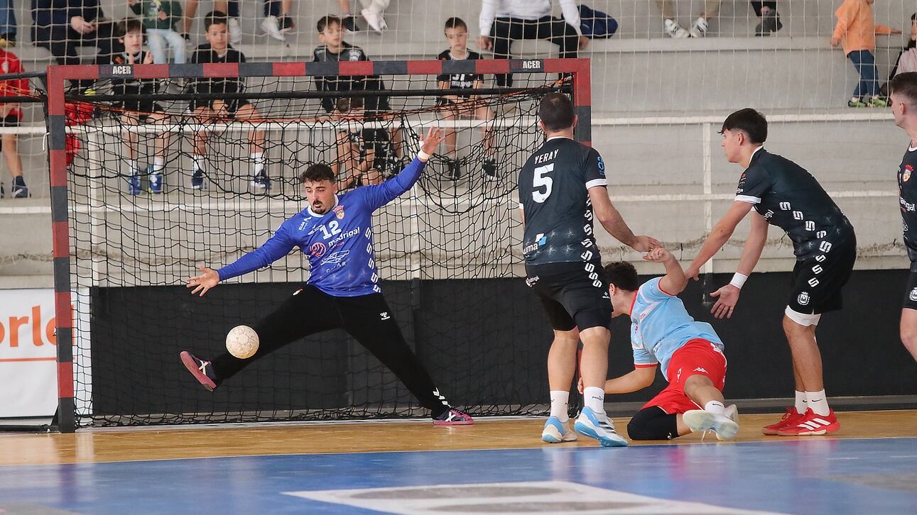 El Elda - C.E.E. confía en hacer valer su ventaja ante el Castellón