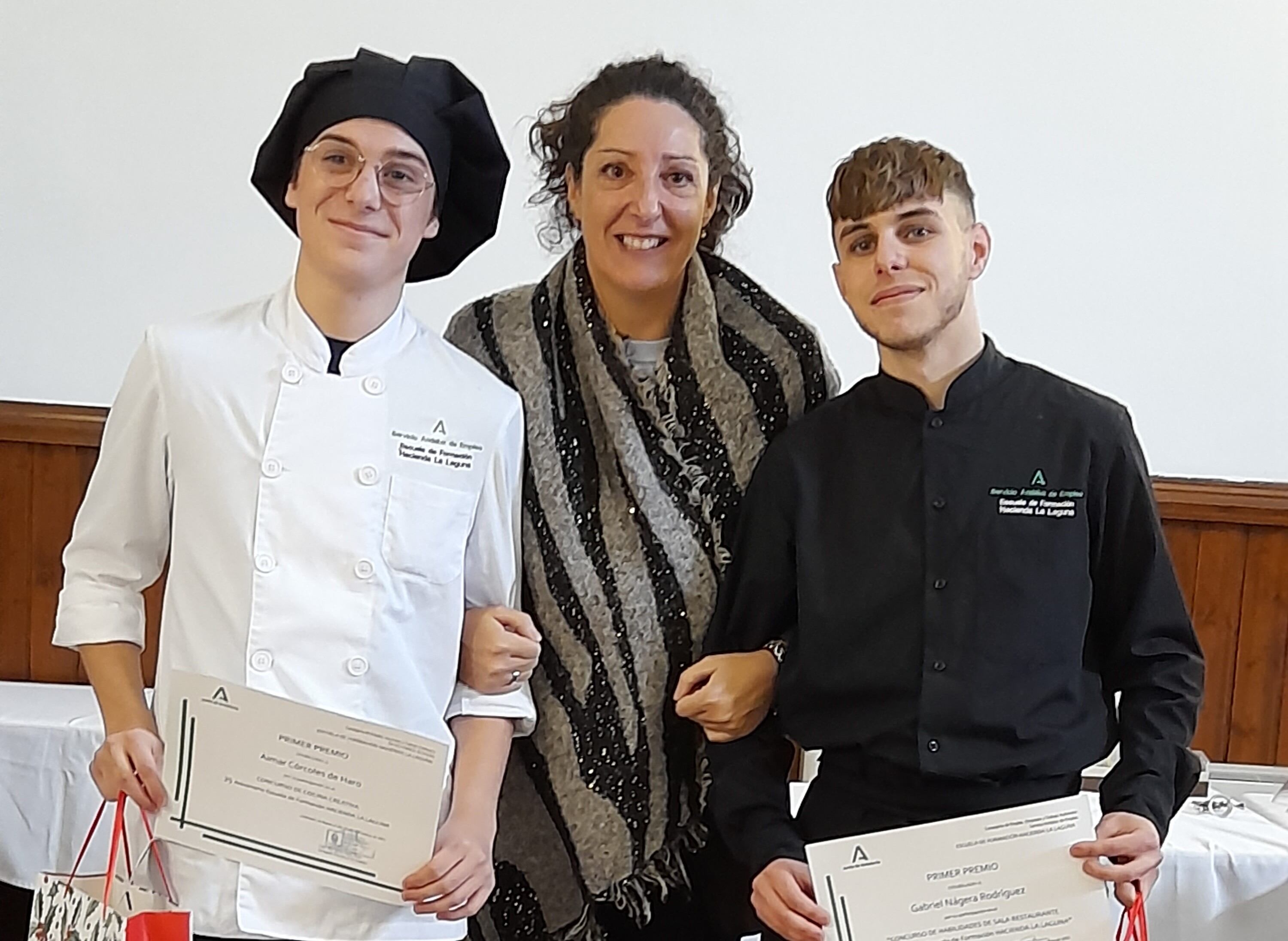 Aimar Córcoles y Gabriel Nágera, ganadores del certamen gastronómico de la Escuela Hacienda La Laguna de Baeza