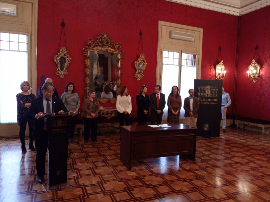 Firma del pacto por la inclusión.