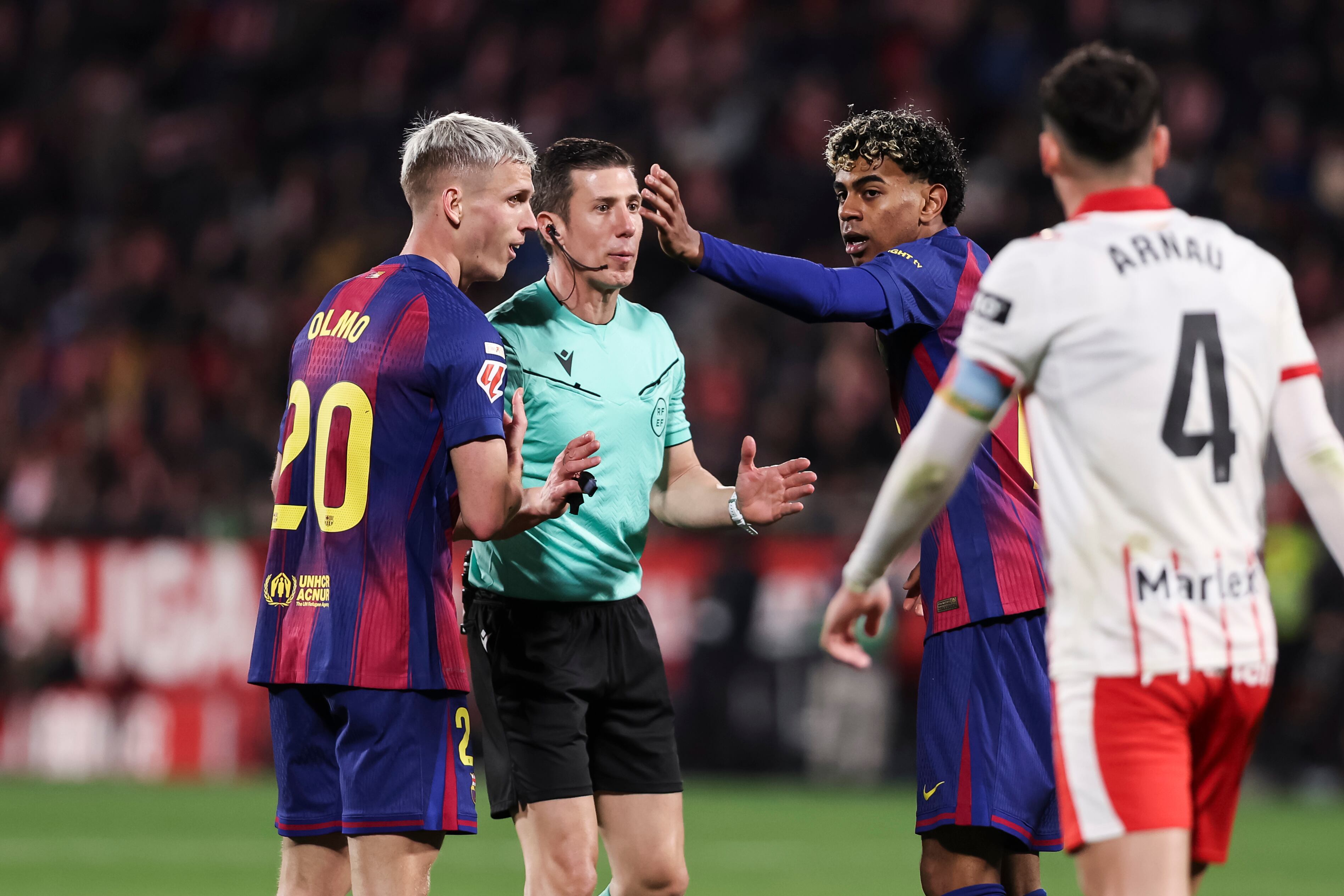 César Soto Grado durante el partido entre el Girona FC y el FC Barcelona.