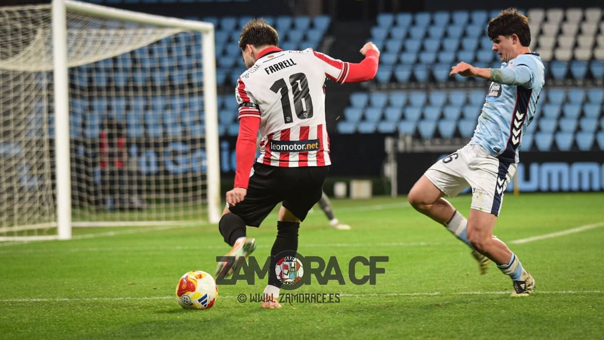 Farrel sufre un edema óseo