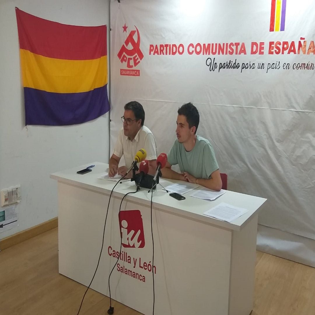 Vicencio Gómez y Nestor Prieto, responsables del PCE y Juventud Comunista