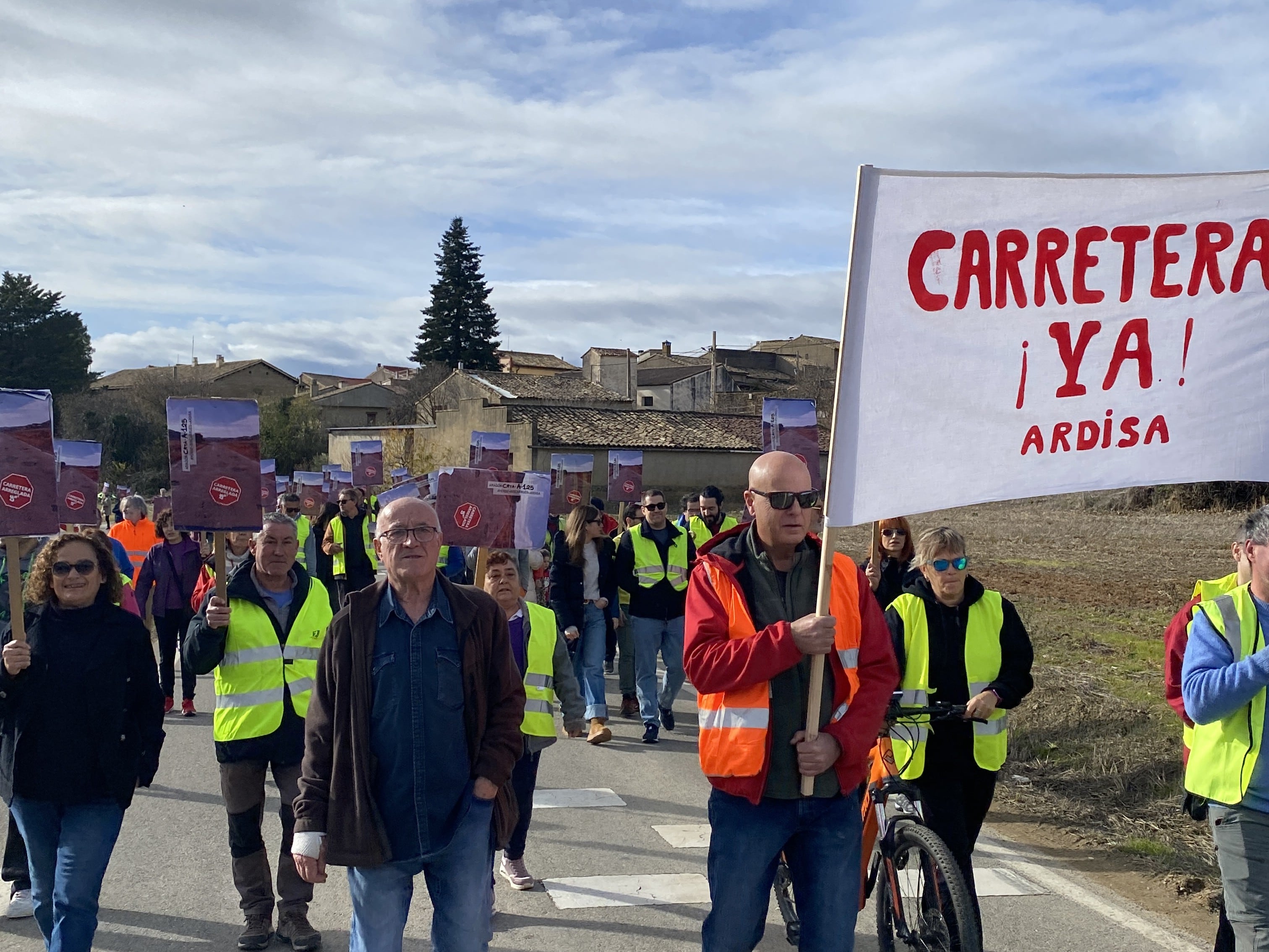 Manifestación por la A-125/ Ayto de Biscarrués
