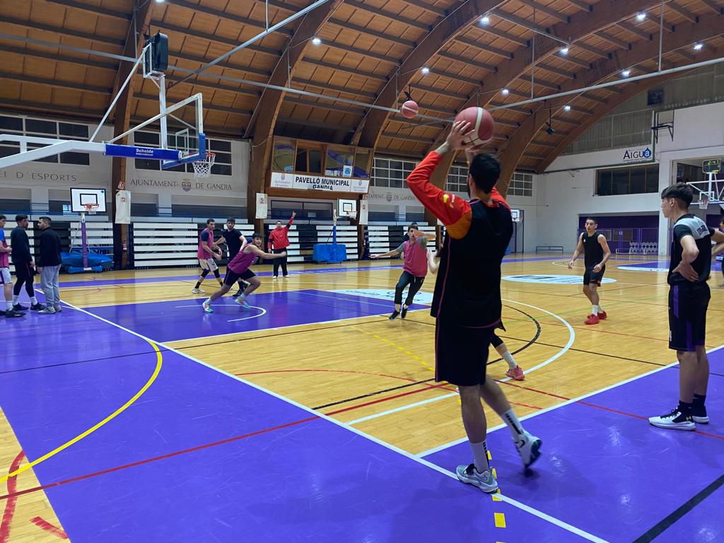 El UpB Gandia durante un entrenamiento