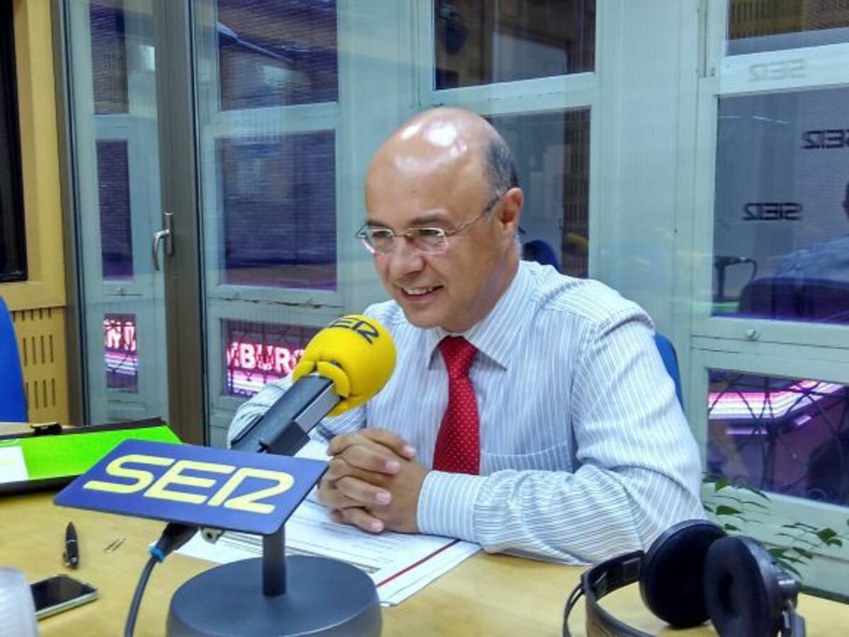 Carrillo: "El presupuesto regional de 2017 es muy inversor"