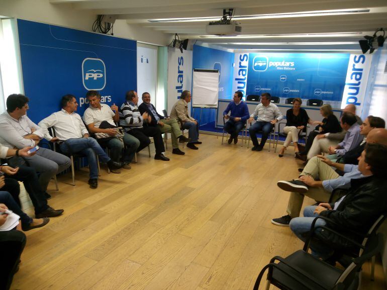 Miquel Vidal preside el Comité de Dirección Regional del PP.