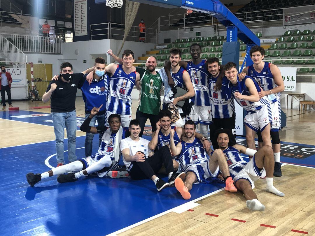 El Cat&Rest Clínica Ponferrada consiguió darle la vuelta a la eliminatoria para conseguir la clasificación a los octavos de final del play-off de ascenso a LEB Oro.