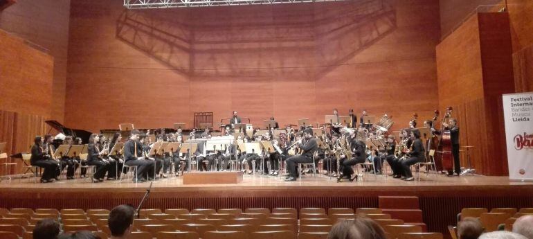 La Banda Simfònica de Reus, en plena actuació.