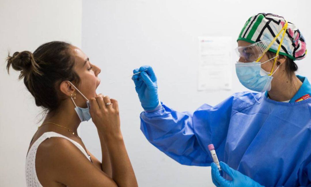4 brotes de coronavirus en Castelló de la Plana dejan a 21 personas contagiadas.