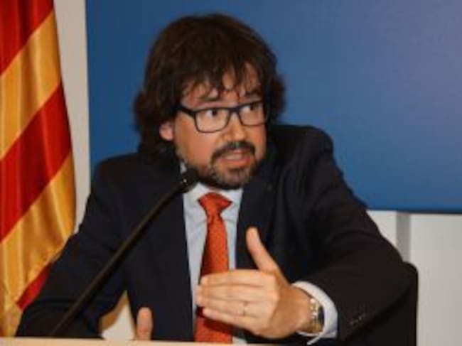 El secretari d'Infraestructures i Mobilitat, Ricard Font, durant la roda de premsa a la delegació del Govern a Lleida. Imatge del 27 d'abril del 2016.