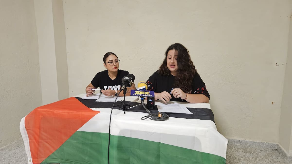 Podemos Jódar, sobre la contratación de un servicio de catering para el comedor de la Guardería de Aceituna, “... Para el concejal de Hacienda son más prioritarios los contratos de la piscina que pagar a las empresas que suministran alimentos...”