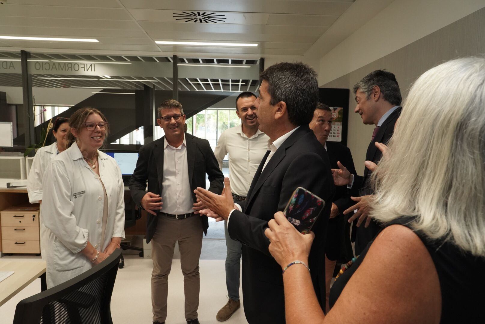 Carlos Mazón durante su visita a Ontinyent