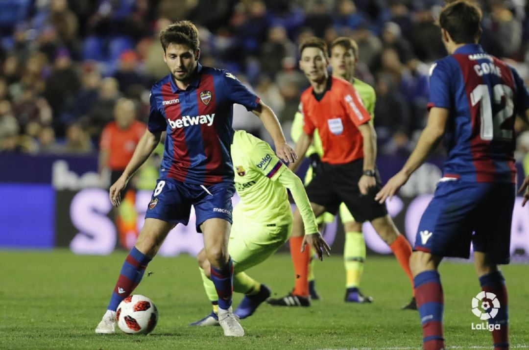 Prcic frente al FC Barcelona 