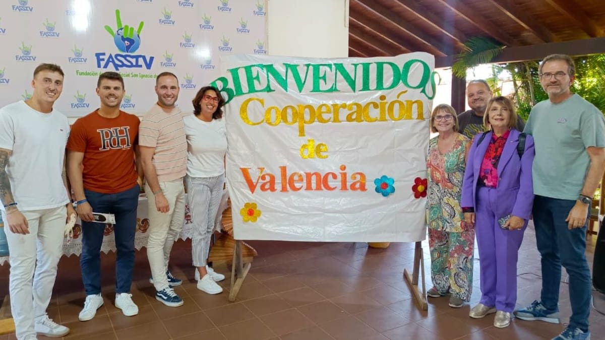 Entrevista a Sergio Gandia, el concejal de Bocairent, ha realizado un viaje a Bolivia para conocer en primera persona el impacto de la cooperación valenciana.