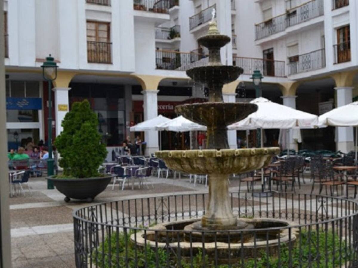 Aprobada la suspensión para bares y restaurantes de la tasa por ocupación en Algeciras