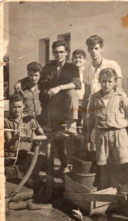 Fotografía antigua de &#039;El Chorro del Agua&#039; del barrio de Titerroy.