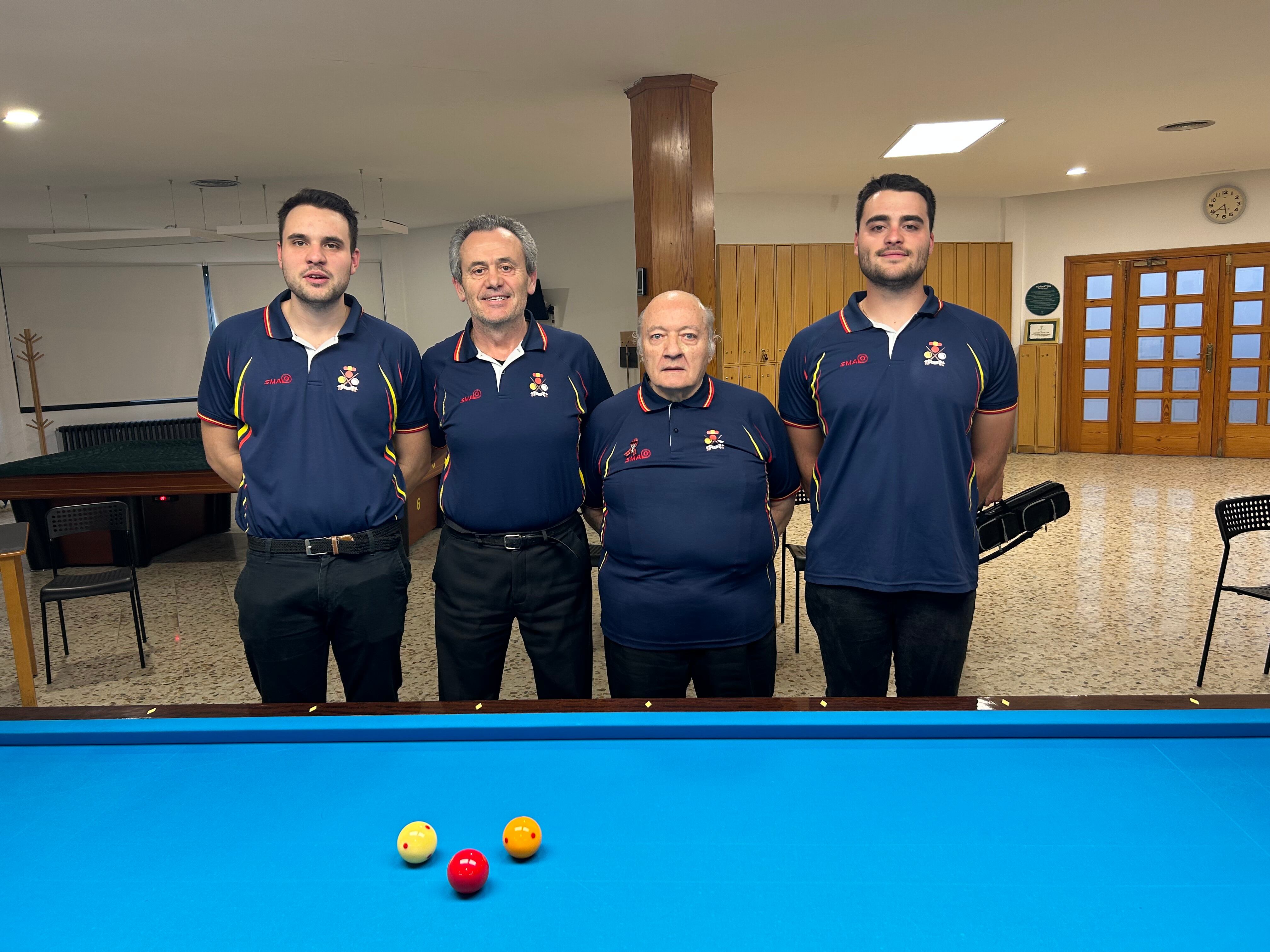 El equipo de la SMA ha estado formado por Carmelo Garcés (Capitán), Ángel Garcés, Dani Garcés, José Labrador y Félix Royo.