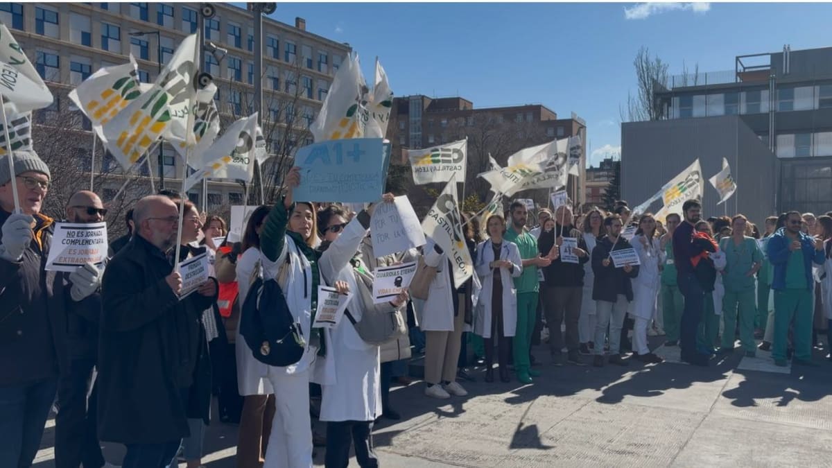 Los médicos persisten en su huelga y denuncian los servicios mínimos de la Junta: "No sabemos nada del recurso presentado en diciembre al TSJ"
