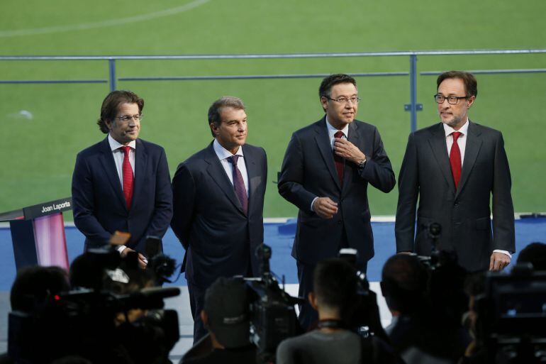 Los candidatos del Barcelona, en el Camp Nou antes del debate