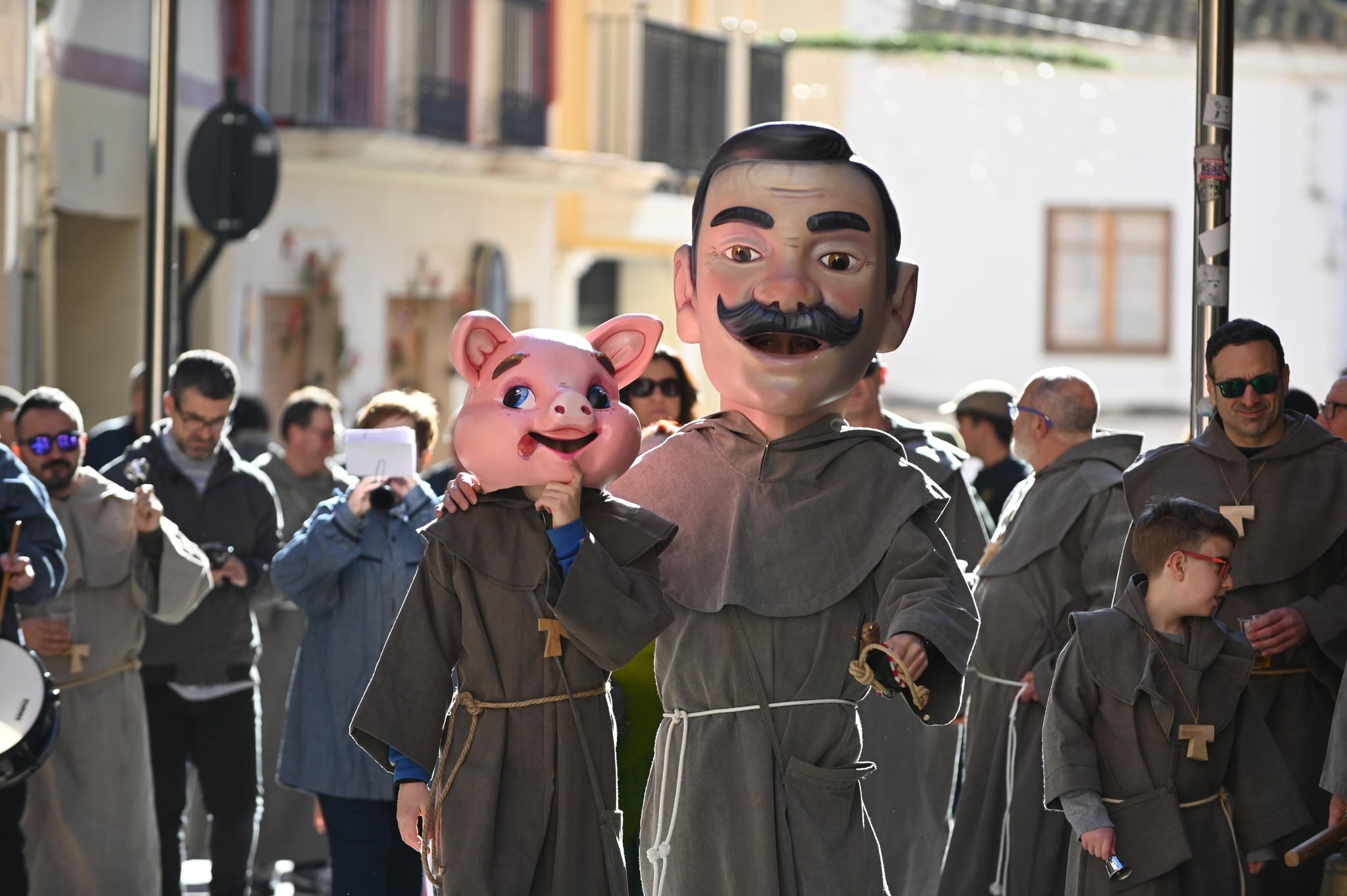 Los dos cabezudos de San Antón