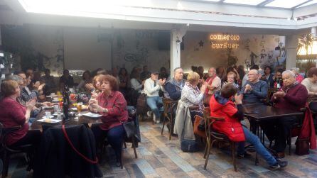 Desayuno informal de presentación de la candidatura de Podemos en Dénia.