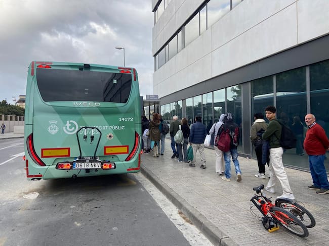 Imagen de uno de los nuevos autobuses