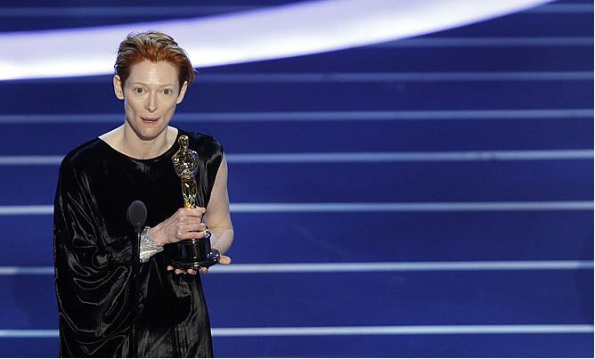 La única actriz norteamericana en hacerse con el Oscar ha sido Tilda Swinton, como mejor actriz de reparto, por su papel en "Michael Clayton", que de siete estatuillas a las que estaba nominada, solo ha conseguido una.