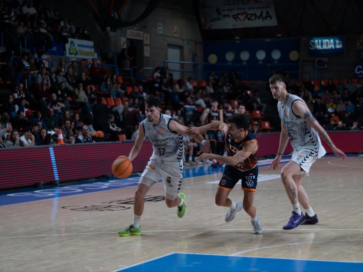 El CB Zamora compra el billete para quedarse un año más en Primera FEB