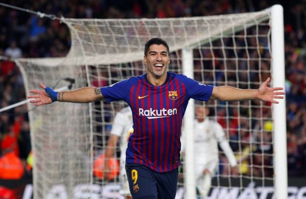 Suárez celebra su tercer gol