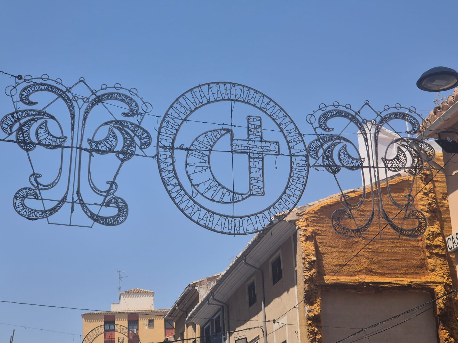 Los arcos luminosos de las fiestas 2025