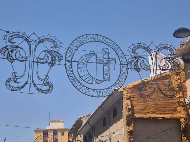 Los arcos luminosos de las fiestas 2025