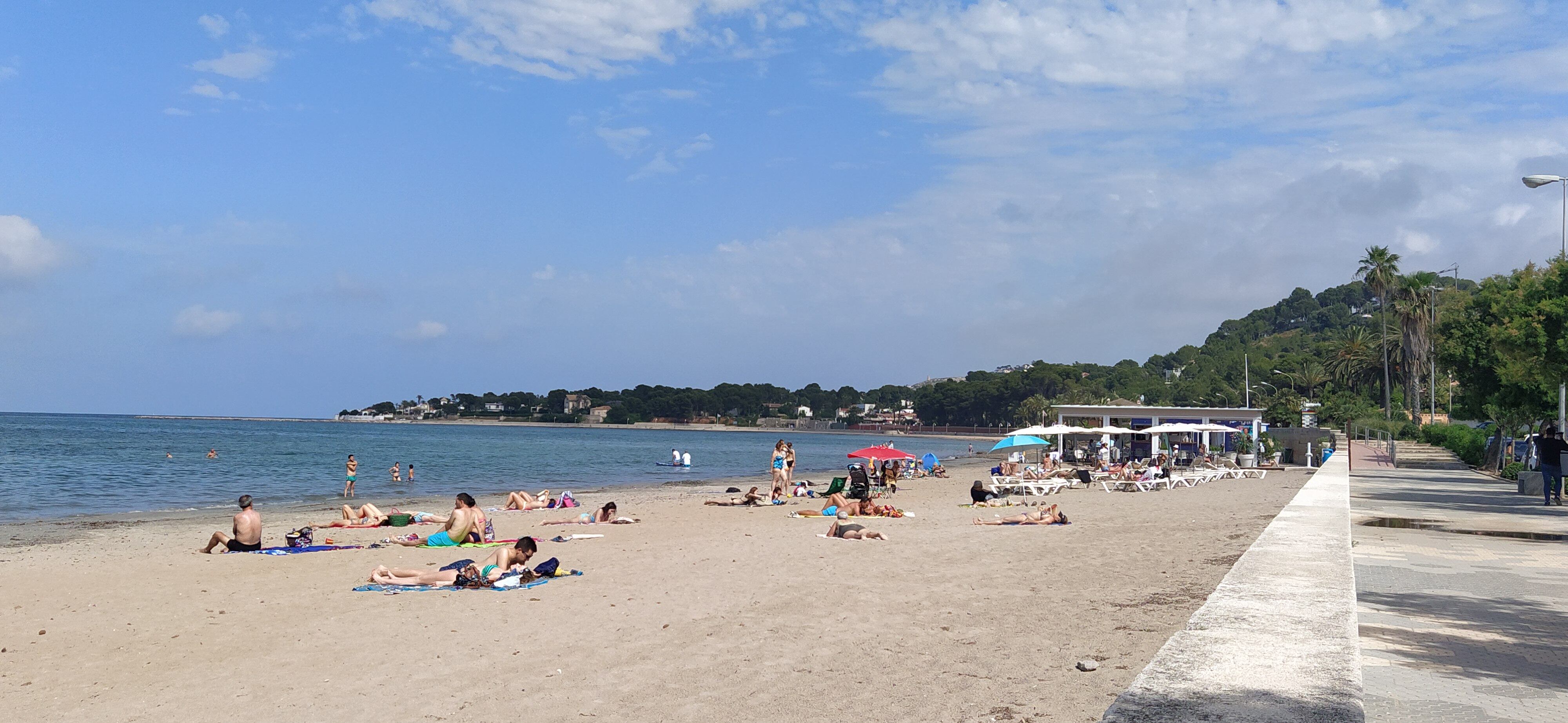 Imagen de archivo de junio de 2021 de la playa de la Marineta Cassiana en Dénia.