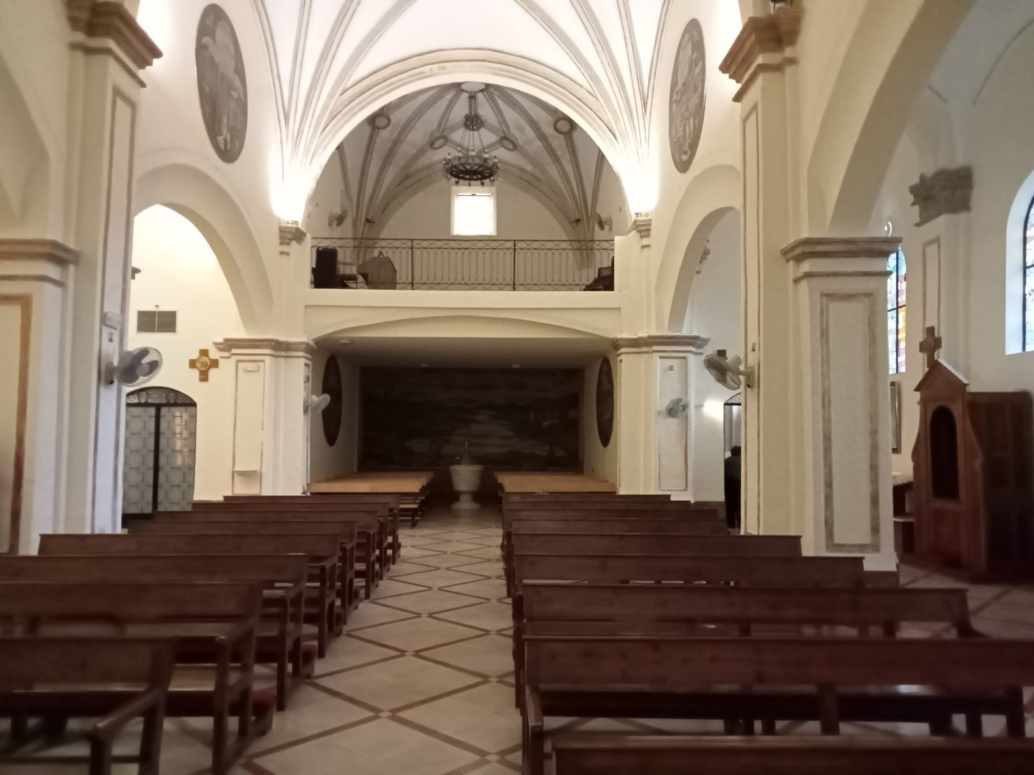 Interior del Santuario