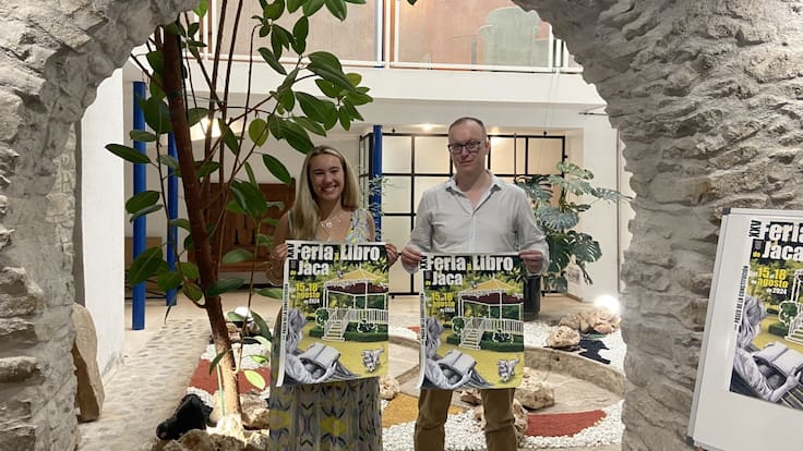 Andrea Vargas y Alfredo Pellés hablan sobre la XXV Feria del Libro