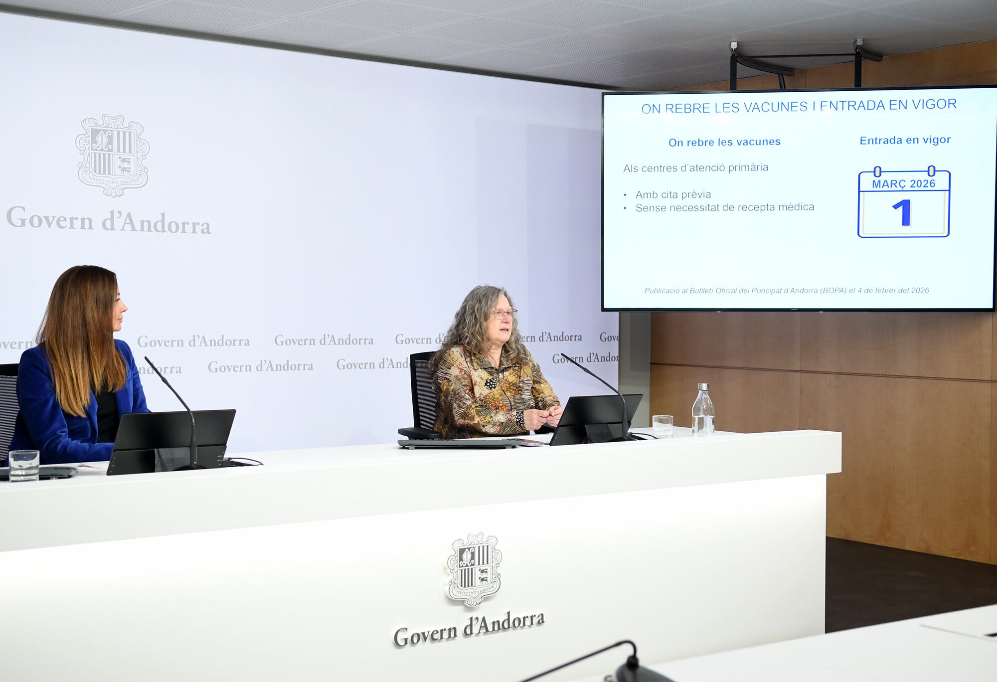 La ministra titular, Helena Mas, i la cap d'àrea de promoció, prevenció i vigilància de la salut, Rosa Vidal