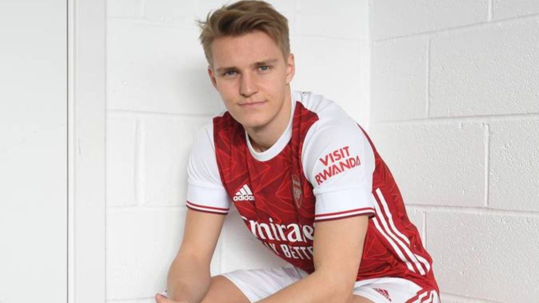 Martin Odegaard, con la camiseta del Arsenal