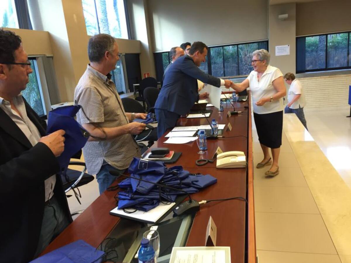 Clausura de la Universidad Abierta de la UNED