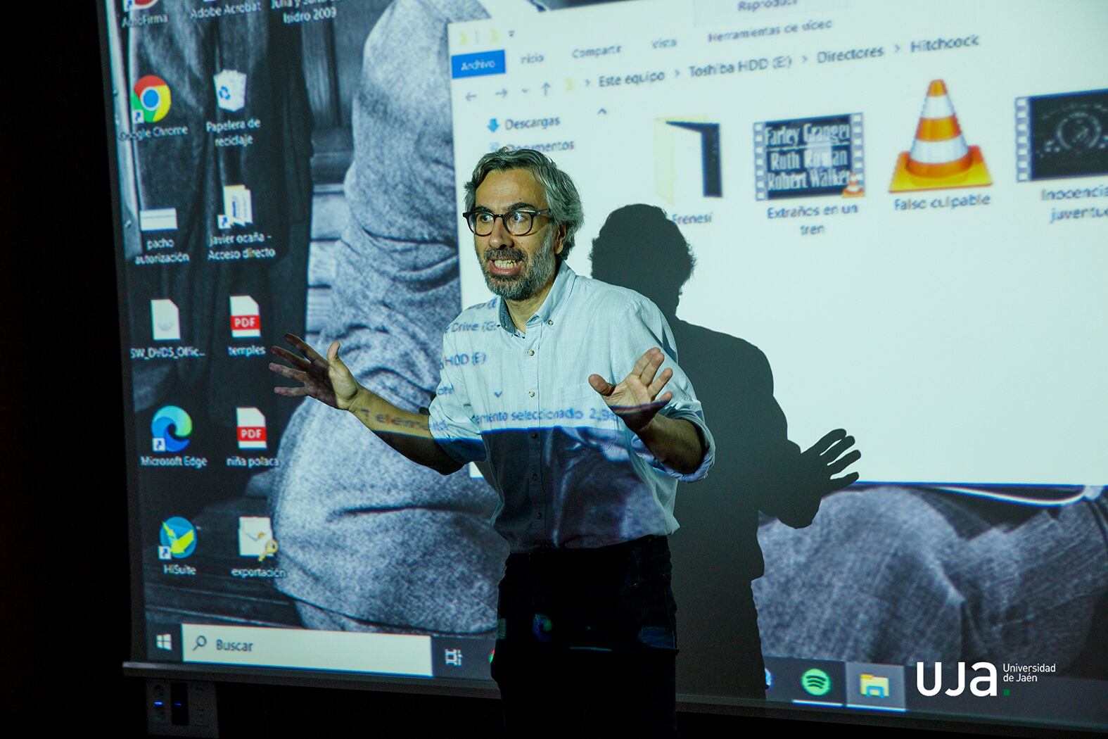 El crítico de cine Javier Ocaña, imparte un seminario en la UJA.
