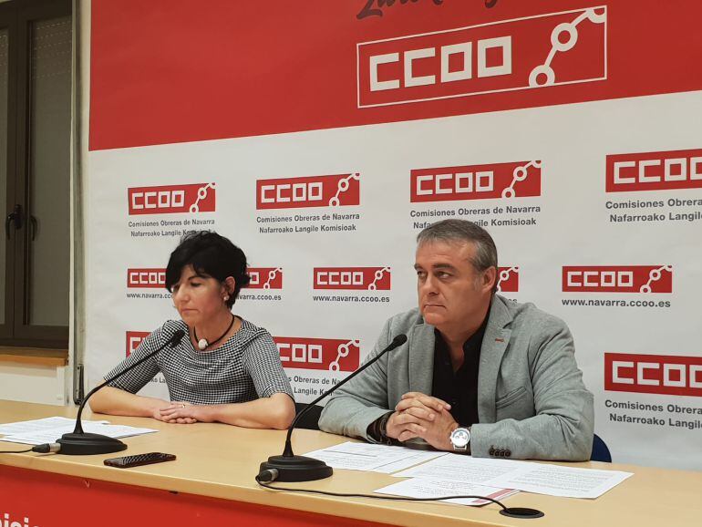 Pili Ruiz y Alfredo Sanz responsables de Formación y Empleo y de Acción Sindical respectivamente en Comisiones Obreras de Navarra