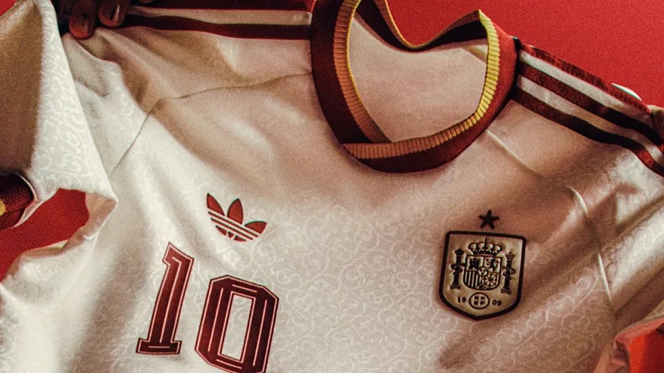 Así es la segunda equipación de España para el Mundial