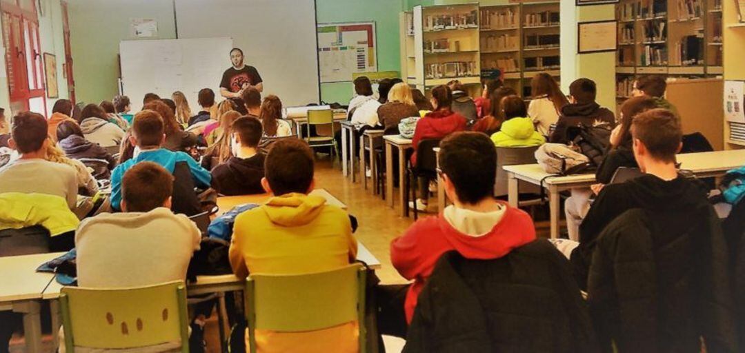 Alumnos de un instituto, durante un día de clase