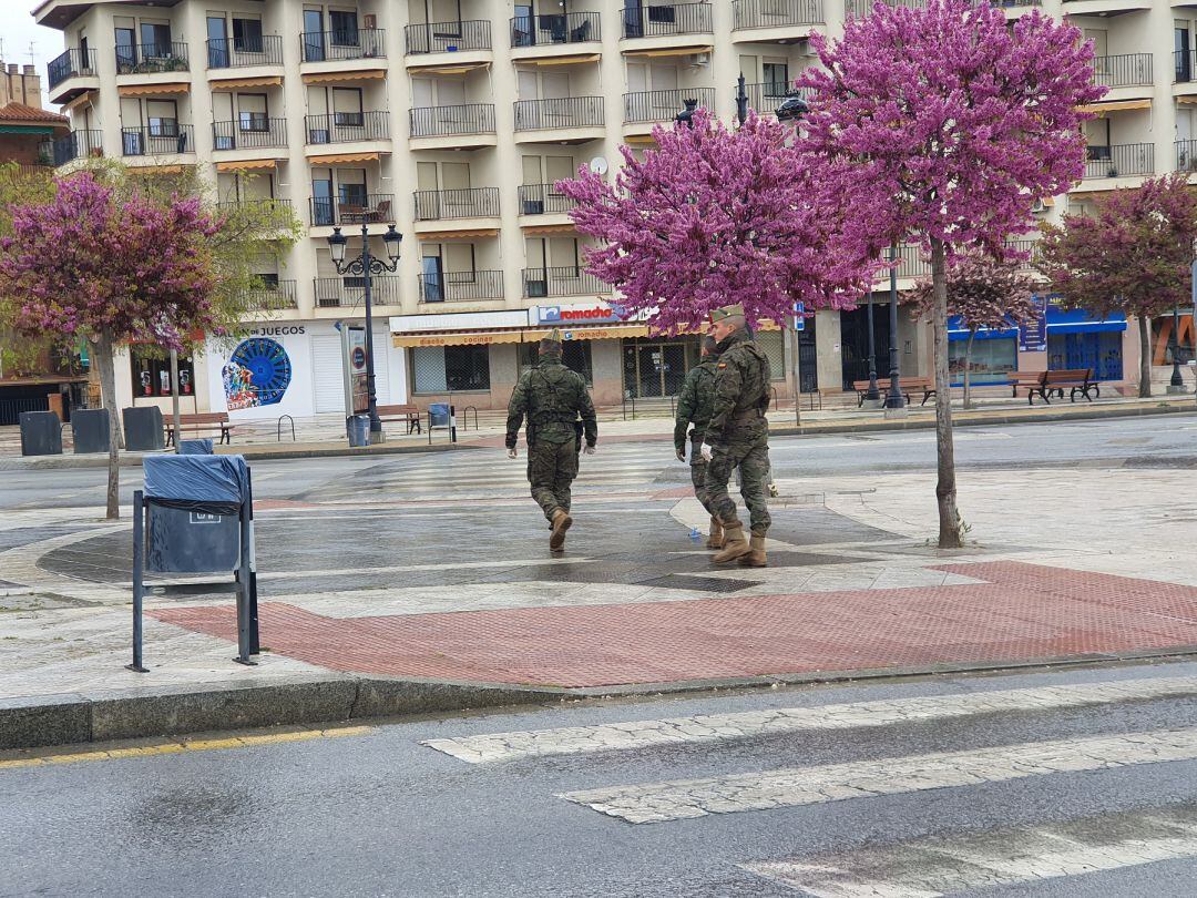 La Legión patrulla calles de Guadix