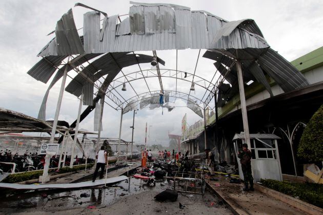 El supermercado ha quedado completamente destrozado