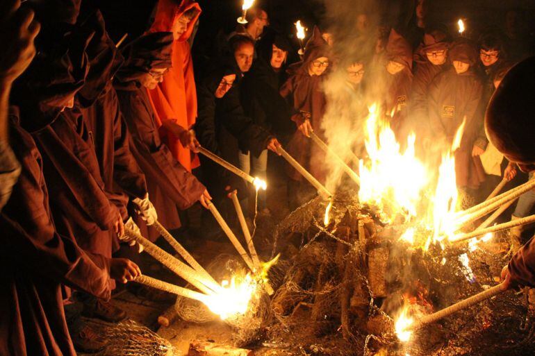 L'encesa de les Falles donaran sortida a la primera cremada com a Patrimoni de la Humanitat aquesta nit