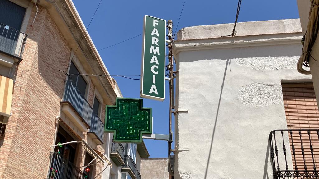 Imagen de archivo de una farmacia de Valdepeñas (Ciudad Real)