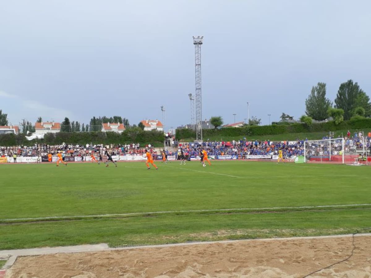 El final más cruel para el Socuéllamos, un riguroso penalti en el 93 le priva del ascenso