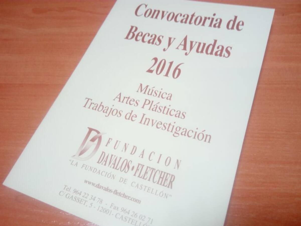 La Fundación Dávalos-Fletcher entrega sus becas y ayudas