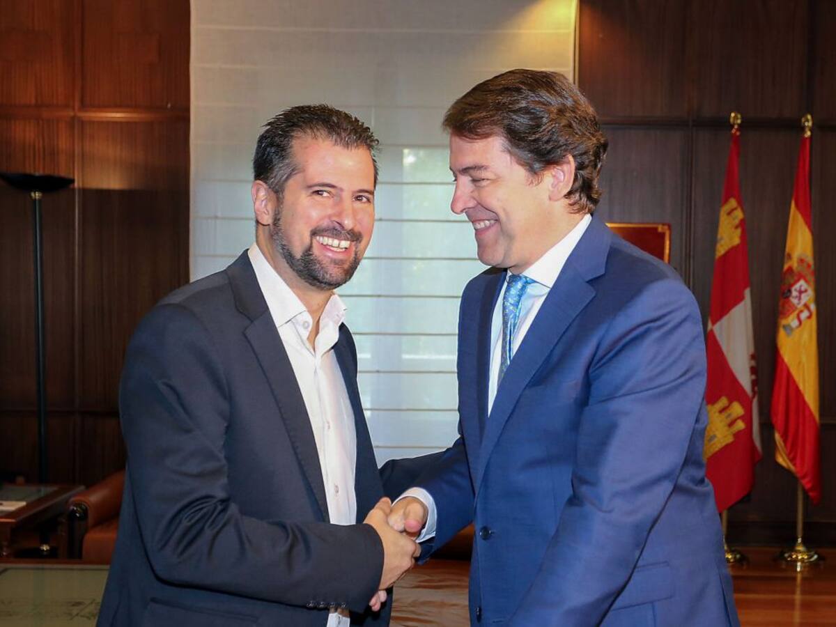 Las distancias están en las formas, no en el fondo